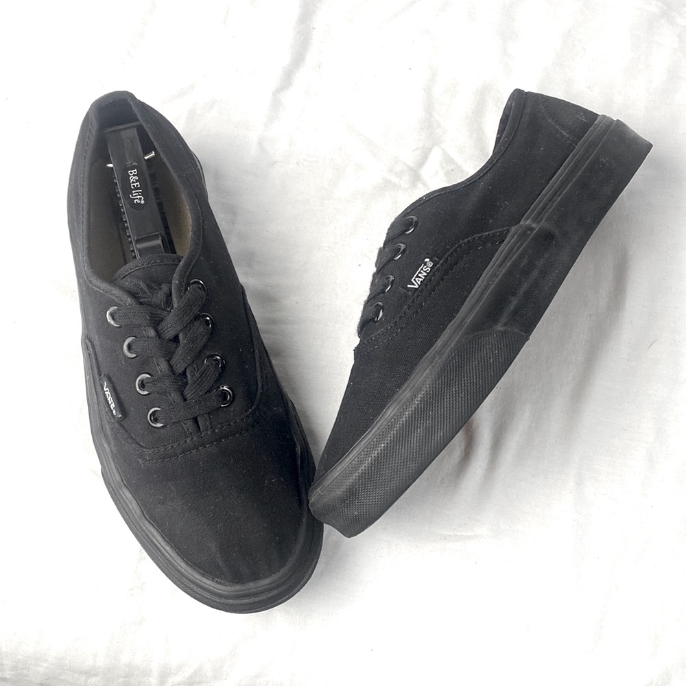 Vans All Black Authentic Unisex Mens 6 Womens 7.5